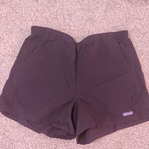 Patagonia Black 5" Baggies SIZE L